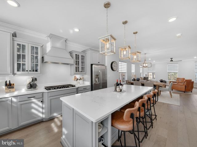 4380 FAIR LAKES CT, Fairfax, VA 22033