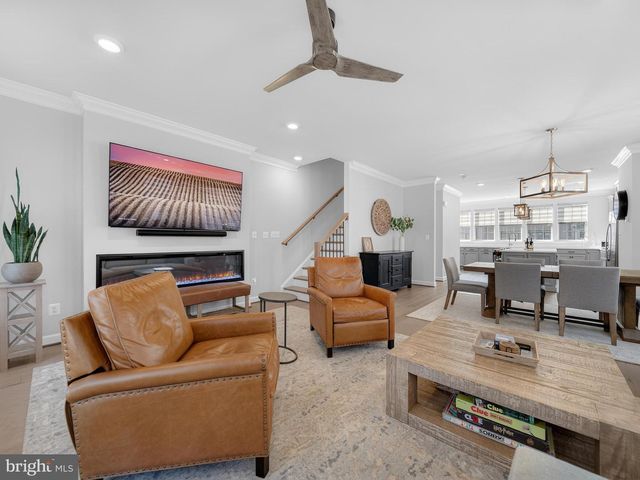 4380 FAIR LAKES CT, Fairfax, VA 22033