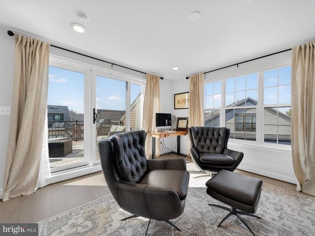 4380 FAIR LAKES CT, Fairfax, VA 22033