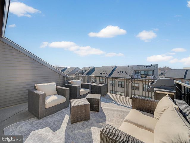 4380 FAIR LAKES CT, Fairfax, VA 22033