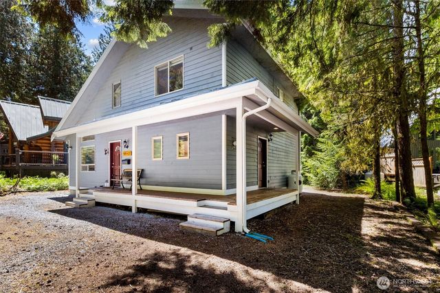 7101 Rainier Way, Glacier, WA 98244