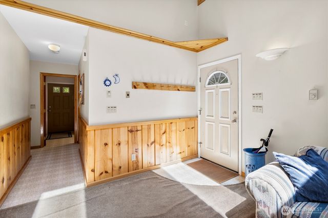 7101 Rainier Way, Glacier, WA 98244