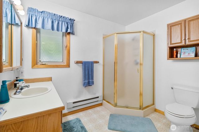 7101 Rainier Way, Glacier, WA 98244