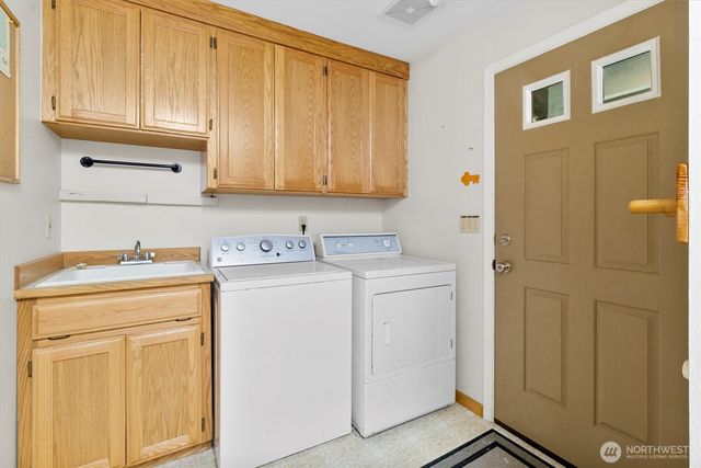 7101 Rainier Way, Glacier, WA 98244