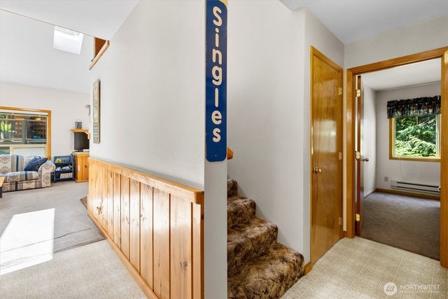 7101 Rainier Way, Glacier, WA 98244