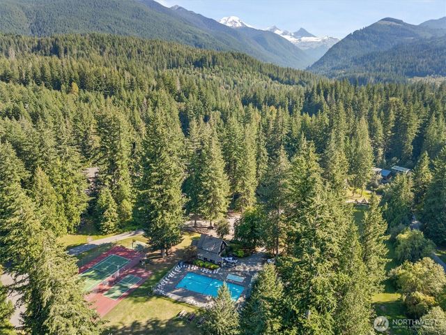 7101 Rainier Way, Glacier, WA 98244