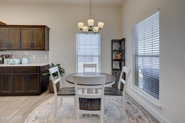 817 Delaney Drive, Carl Junction, MO 64834