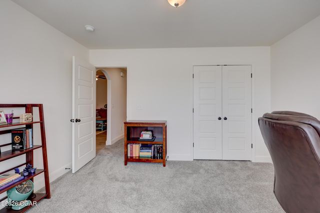 817 Delaney Drive, Carl Junction, MO 64834