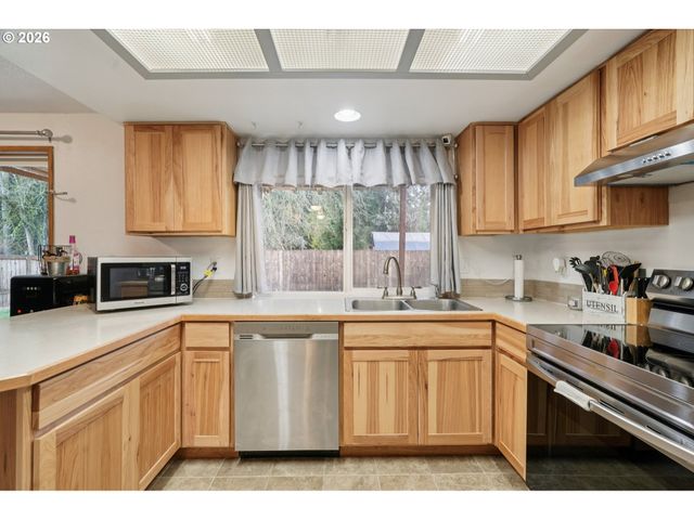 1900 Ne 84TH Way, Vancouver, WA 98665