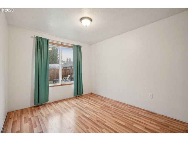 1900 Ne 84TH Way, Vancouver, WA 98665