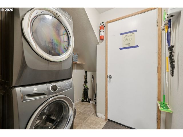 1900 Ne 84TH Way, Vancouver, WA 98665