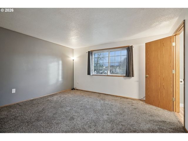 1900 Ne 84TH Way, Vancouver, WA 98665