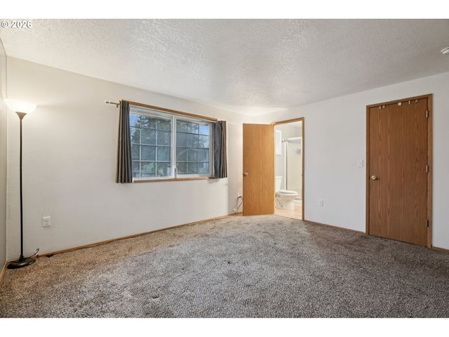 1900 Ne 84TH Way, Vancouver, WA 98665