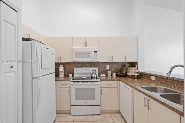 2731 SE 17th Avenue 211, Homestead, FL 33035