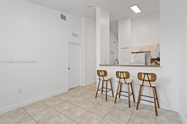 2731 SE 17th Avenue 211, Homestead, FL 33035