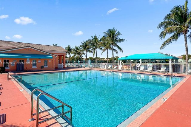 2731 SE 17th Avenue 211, Homestead, FL 33035
