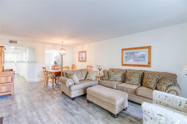 1701 Andros Isle F1, Coconut Creek, FL 33066
