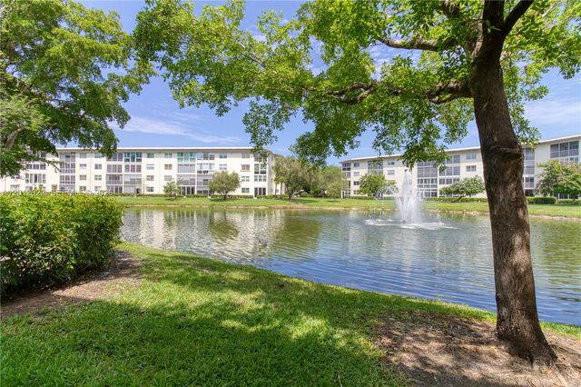 1701 Andros Isle F1, Coconut Creek, FL 33066