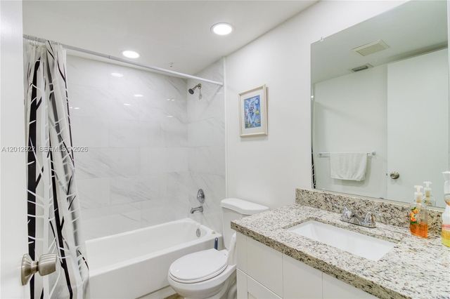 1701 Andros Isle F1, Coconut Creek, FL 33066