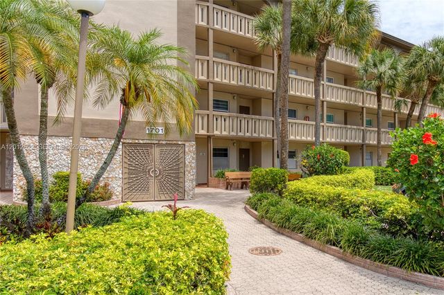 1701 Andros Isle F1, Coconut Creek, FL 33066