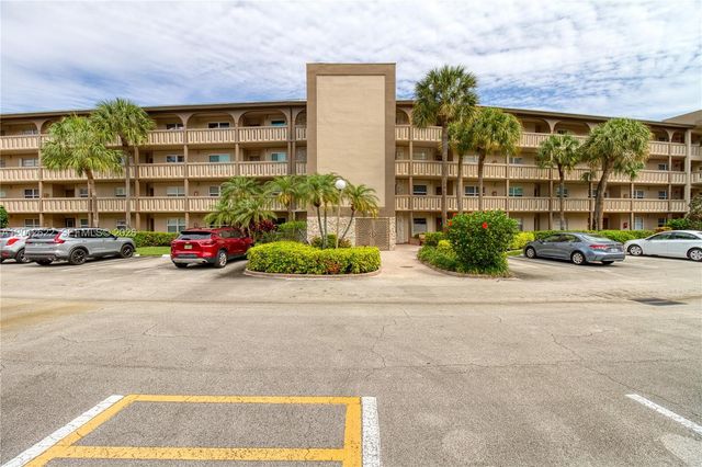 1701 Andros Isle F1, Coconut Creek, FL 33066