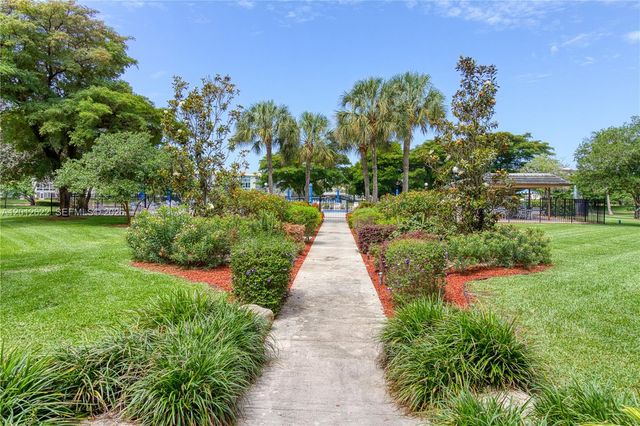 1701 Andros Isle F1, Coconut Creek, FL 33066