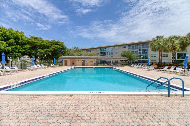 1701 Andros Isle F1, Coconut Creek, FL 33066