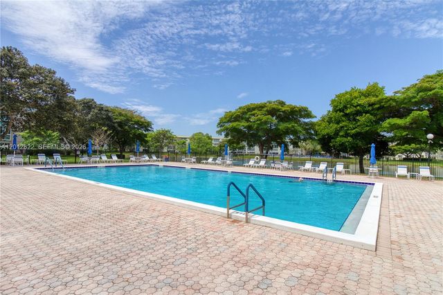 1701 Andros Isle F1, Coconut Creek, FL 33066