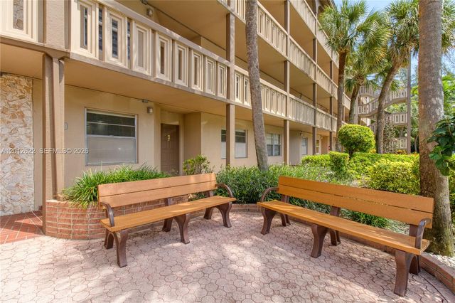 1701 Andros Isle F1, Coconut Creek, FL 33066