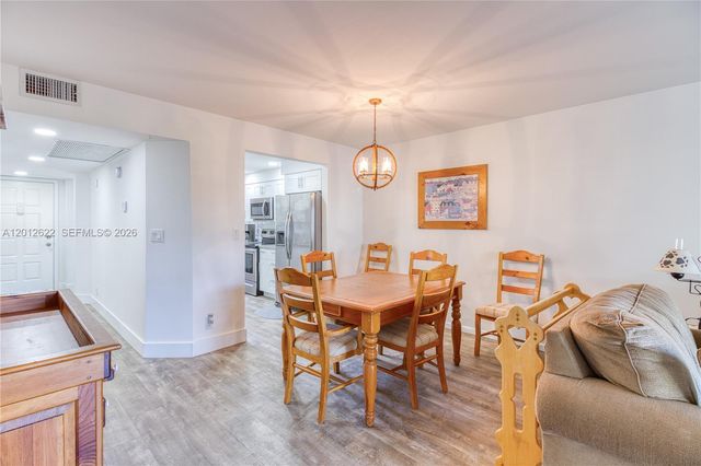 1701 Andros Isle F1, Coconut Creek, FL 33066