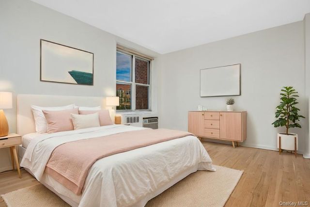 18-40 211th Street 4A, Bayside, NY 11360