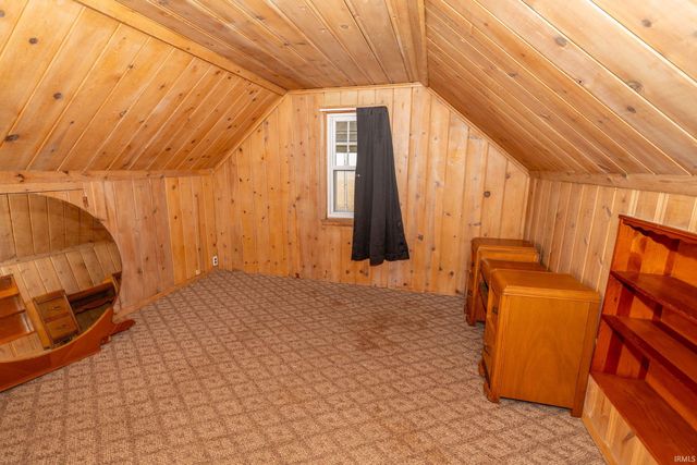 58855 County Road 11, Elkhart, IN 46517