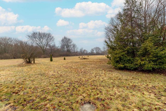 58855 County Road 11, Elkhart, IN 46517