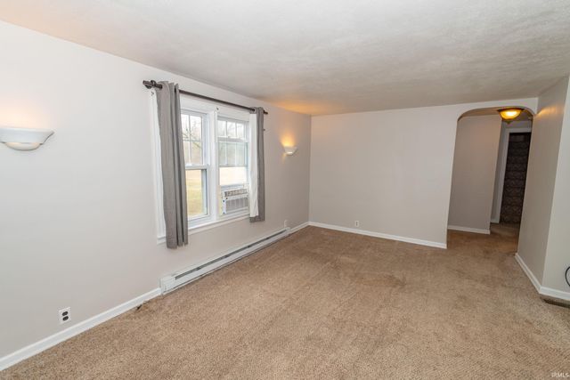 58855 County Road 11, Elkhart, IN 46517