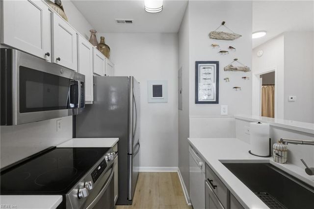 865 Little Bay Ave Apt 2, Norfolk, VA 23503