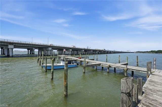 865 Little Bay Ave Apt 2, Norfolk, VA 23503