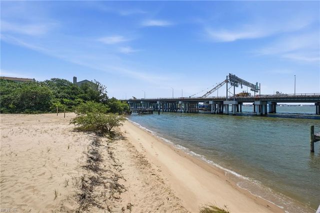 865 Little Bay Ave Apt 2, Norfolk, VA 23503