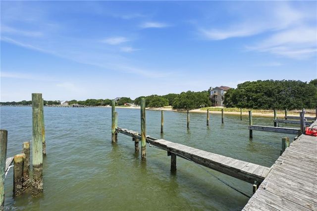 865 Little Bay Ave Apt 2, Norfolk, VA 23503