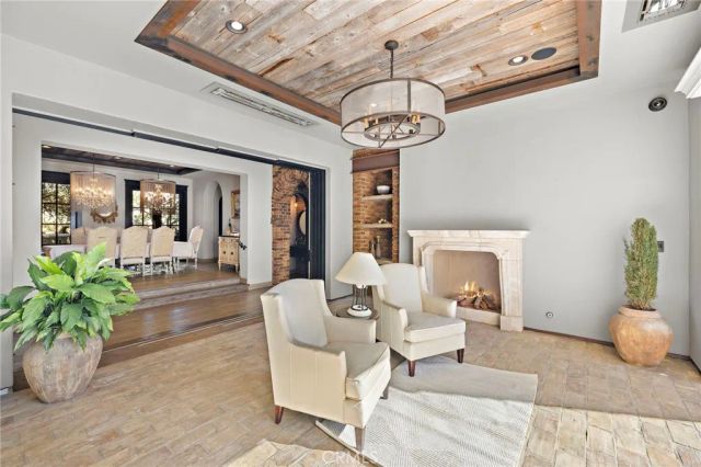 12 Thomas Road, Ladera Ranch, CA 92694