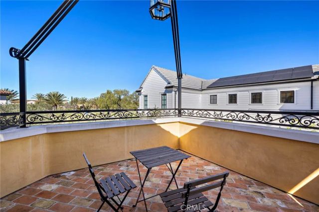 12 Thomas Road, Ladera Ranch, CA 92694