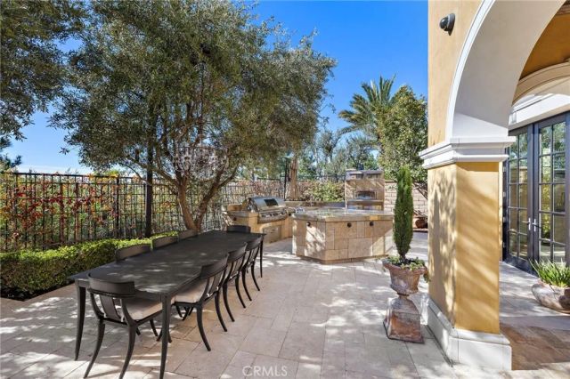 12 Thomas Road, Ladera Ranch, CA 92694