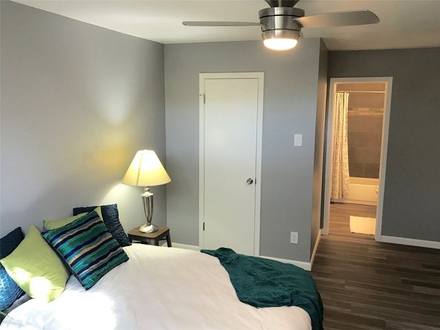 2505 Wedglea Drive 117, Dallas, TX 75211