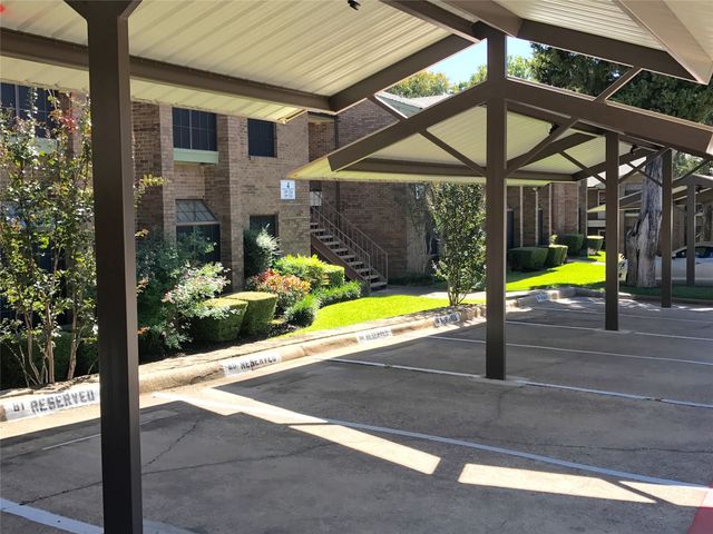 2505 Wedglea Drive 117, Dallas, TX 75211