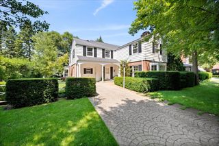 2304 Elmwood Avenue, Wilmette, IL 60091