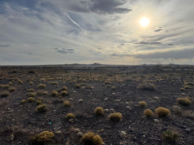 7823 Aguila Street NW, Albuquerque, NM 87120