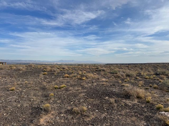 7823 Aguila Street NW, Albuquerque, NM 87120