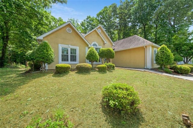 184 Glenn Eagles Way, Hiram, GA 30141