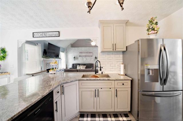 184 Glenn Eagles Way, Hiram, GA 30141