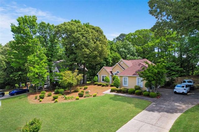 184 Glenn Eagles Way, Hiram, GA 30141