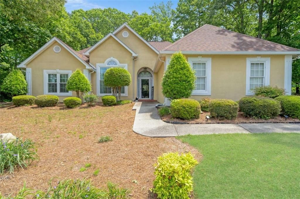 184 Glenn Eagles Way, Hiram, GA 30141